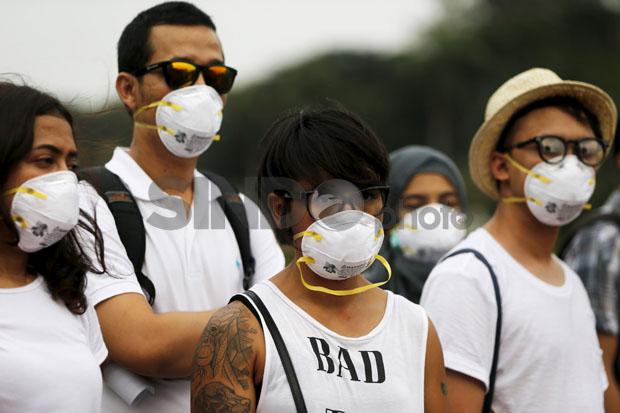 Kemenkes: Pasokan Masker Corona Masih Banyak di Indonesia