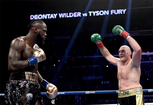 Rematch Tyson Fury vs Deontay Wilder Diprediksi Berakhir Imbang