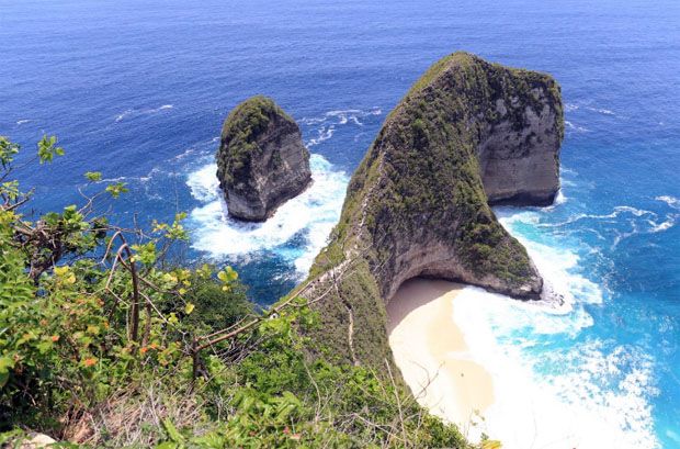 Punya Panorama Indah, Nusa Penida Jadi Lokasi Red Bull Cliff Diving 2020