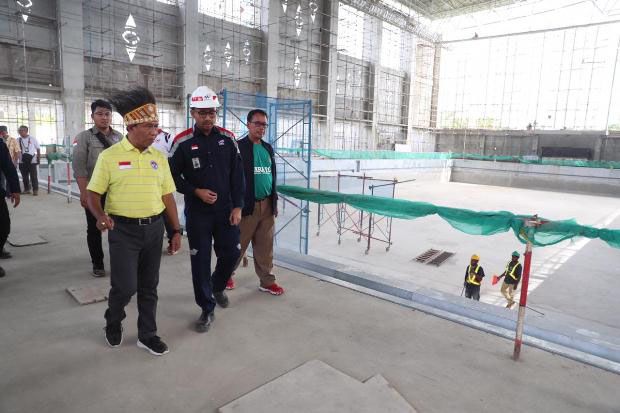 Menpora Puji Arena Akuatik PON 2020 Papua Berstandar Internasional