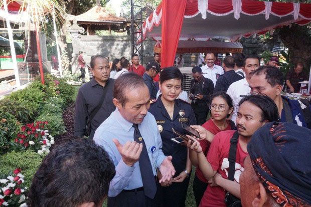 Terbitkan Pergub Tata Kelola Minuman Khas Bali, Gubernur Gandeng Bea Cukai