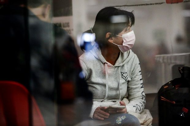 Kemlu Kirim Masker untuk WNI di Hong Kong dan Taiwan