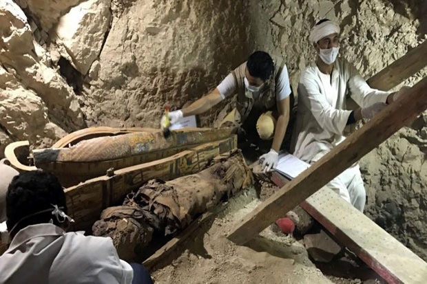 Arkeolog Ungkap Kutukan Mengerikan Firaun dari 3 Peti Mati