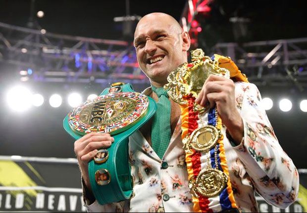 Tyson Fury Berencana Gelar Pesta Usai Robohkan Deontay Wilder