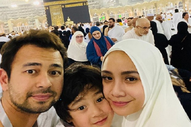 Usai Liburan, Raffi Ahmad Ajak Keluarga Indonesia Ikut Bahagia