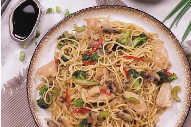 Resep Chicken Chow Mein, Masakan China yang Terkenal di Dunia