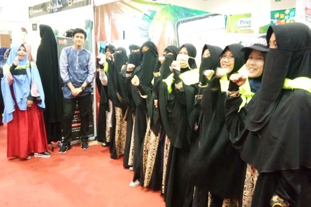 Belajar Al-Quran di Pojok Tahfiz Askar Kauny Islamic Book Fair