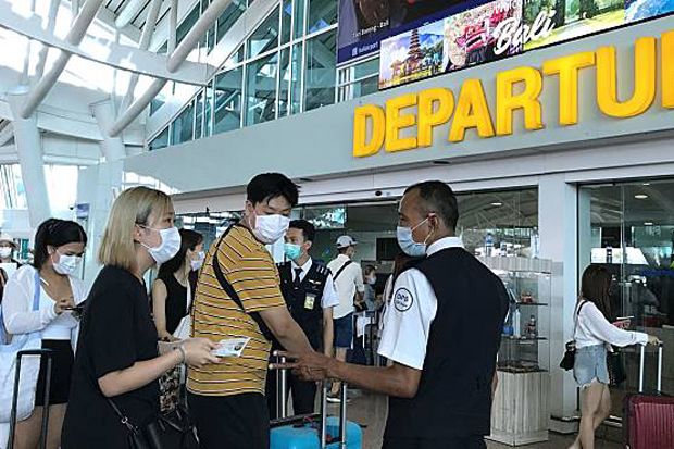 Otoritas Bandara Ngurah Rai Kesulitan Lacak Penumpang Emirates Positif Corona