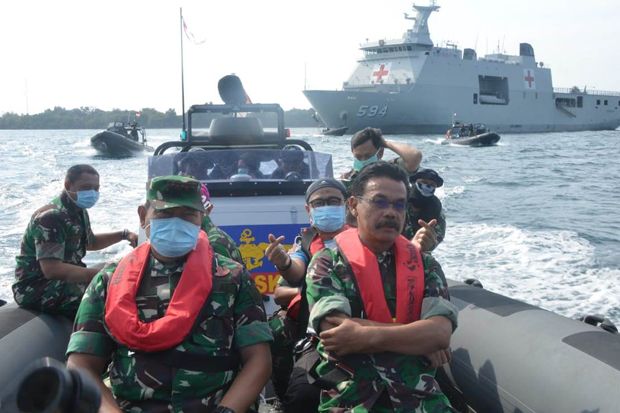 KRI Semarang 594 Menjadi Kapal Markas Kogasgabpad di Pulau Sebaru