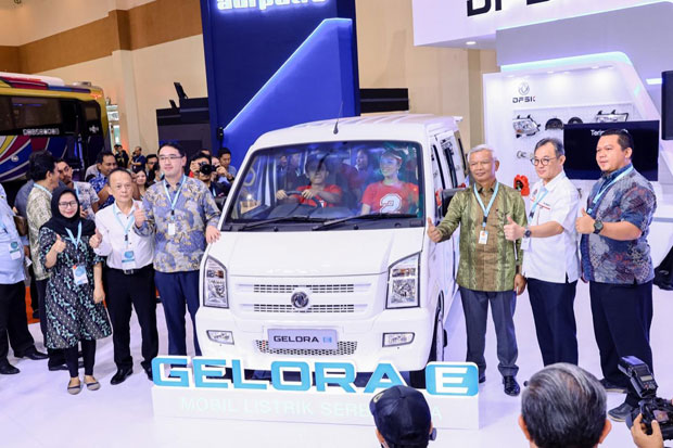 DFSK Luncurkan GELORA Kendaraan Listrik Komersial Pertama di Indonesia