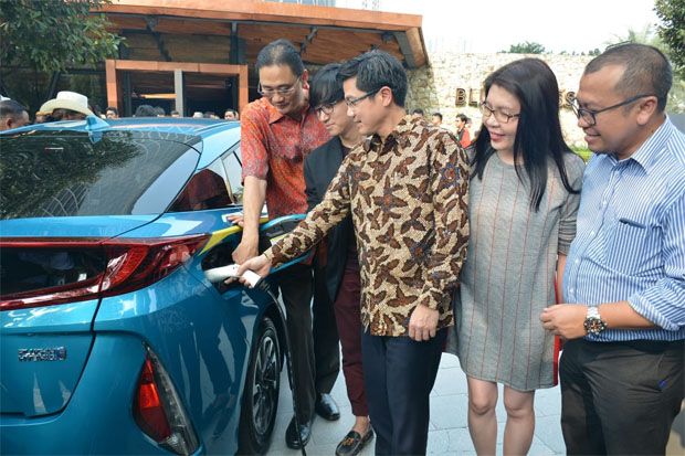 Populerkan Mobil Listrik, Toyota Tahun Ini Siap Buat Kejutan di Indonesia