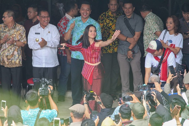 Temui Plt Wali Kota Medan, Lyodra Ginting Nyanyikan 3 Lagu