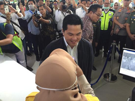 Cek Bandara, Erick Thohir Pastikan Kelengkapan Alat Deteksi Corona