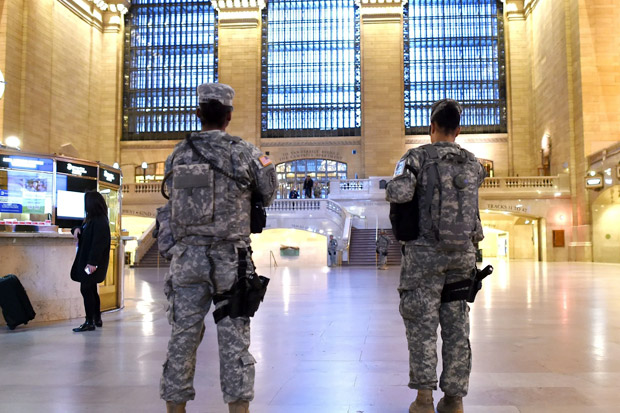 Cegah Penyebaran Corona, Garda Nasional Diterjunkan ke New York