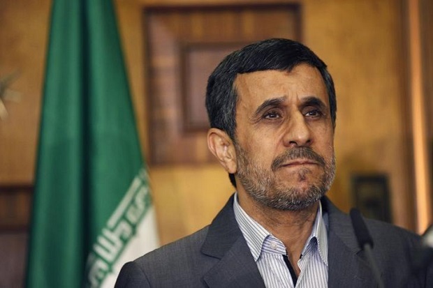 Ahmadinejad: Virus Corona Senjata Biologis yang Dibuat di Laboratorium