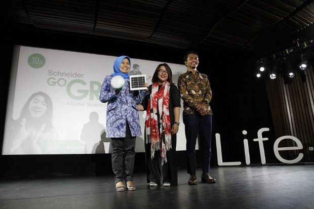Schneider Electric Ajak Generasi Muda Indonesia Kelola Energi Terbarukan