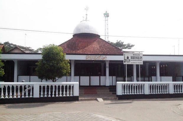 Sejarah Masjid Darussalam Kebumen dan Ki Singapatra