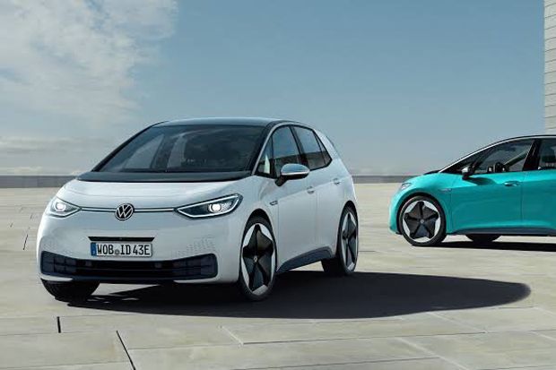 VW Siapkan Teknologi Pengisian Baterai Bertenaga Angin dan Matahari