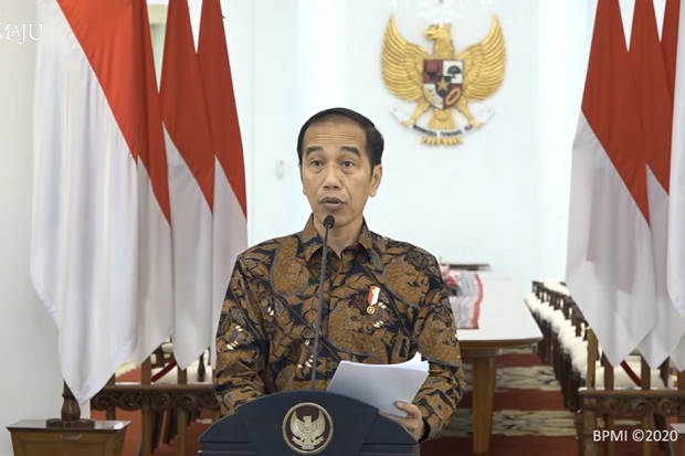 Jokowi: Ini Saatnya Kita Bekerja, Belajar, dan Ibadah dari Rumah