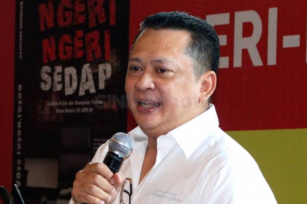 Rupiah Kian Jeblok, Ketua MPR Minta Masyarakat Tak Panik