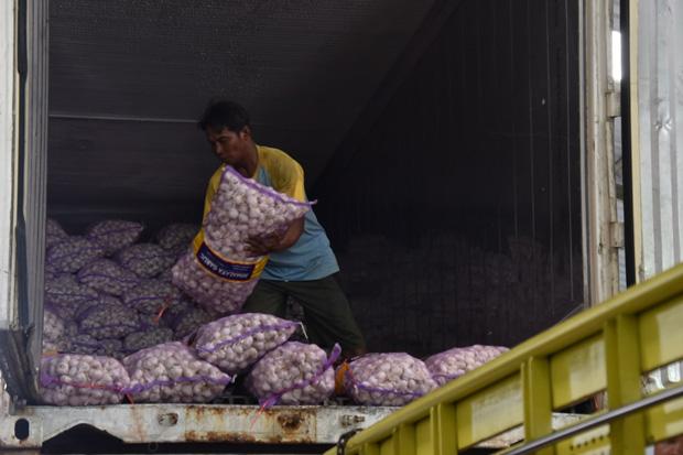 DPR Nilai Pembebasan Impor Bawang Putih oleh Kemendag Langgar UU