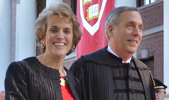 Rektor Universitas Harvard dan Istrinya Positif Virus Corona