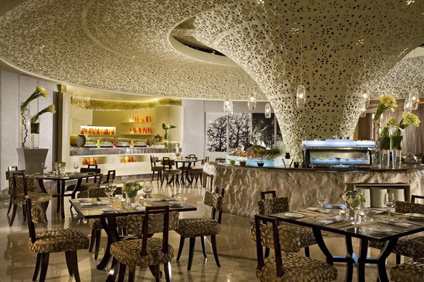 Hotel Mulia Senayan Beri Pengalaman Bersantap dari Restoran ke Rumah