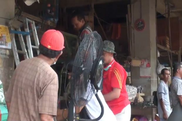Cegah Corona, Pasar Tradisional se-Surabaya Dipasang Kipas Angin Disinfektan