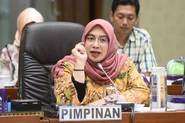 DPR Desak Menaker Larang TKA Masuk Indonesia Selama Pandemi COVID-19