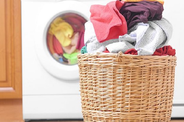 Kiat Mencuci Pakaian untuk Mengurangi Penyebaran Covid-19