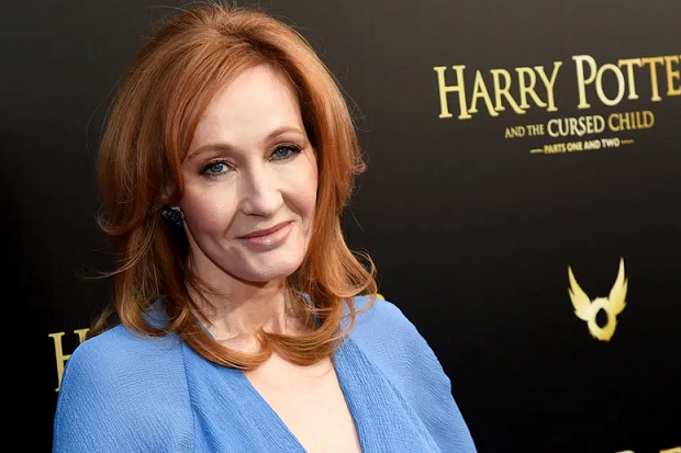 Penulis Harry Potter, J.K. Rowling Sempat Rasakan Gejala Virus Corona
