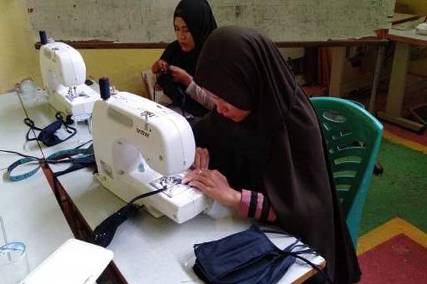 Kemnaker Bagikan 180 Ribu Masker Buatan BLK se-Indonesia