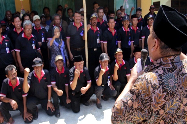 Warga dari 12 Kecamatan Deklarasi Pemekaran Kabupaten Indramayu Barat