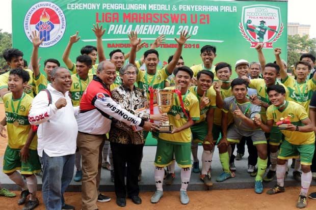 Tim Sepak Bola Unsil Jawara Liga Mahasiswa U-21 Piala Menpora