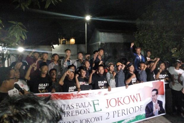 Dukung Jokowi-Maruf, Milenial Cirebon Sosialisasikan Kinerja Pemerintah