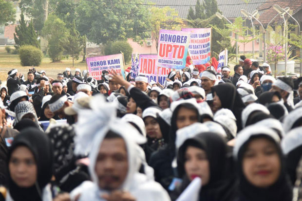 Dedi Mulyadi Siap Pimpin Demo Honorer di Jakarta