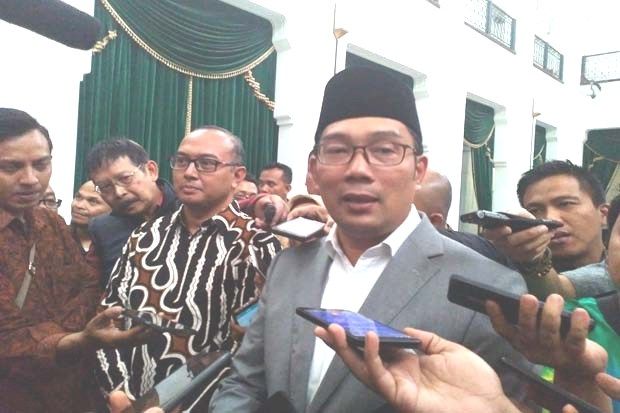 Emil Tuntut Ratna Sarumpaet Minta Maaf ke Warga Bandung