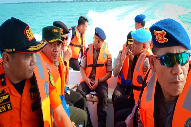Kapolda Jabar dan Jajaran Tinjau Lokasi Jatuhnya Pesawat Lion Air JT 610