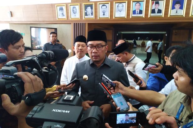 Ridwan Kamil Terima Surat Pengunduran Diri Bupati Indramayu Anna Sophanah