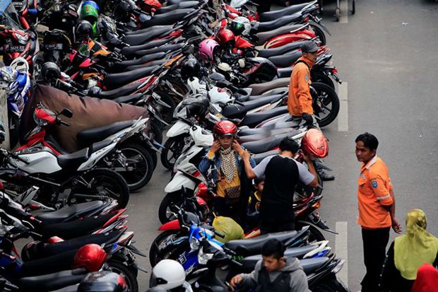 Pekan Depan, Pentil Kendaraan Dicabut jika Parkir Sembarangan di Bandung