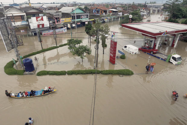 Curah Hujan Tinggi, 4 Kecamatan di Kabupaten Bandung Direndam Banjir