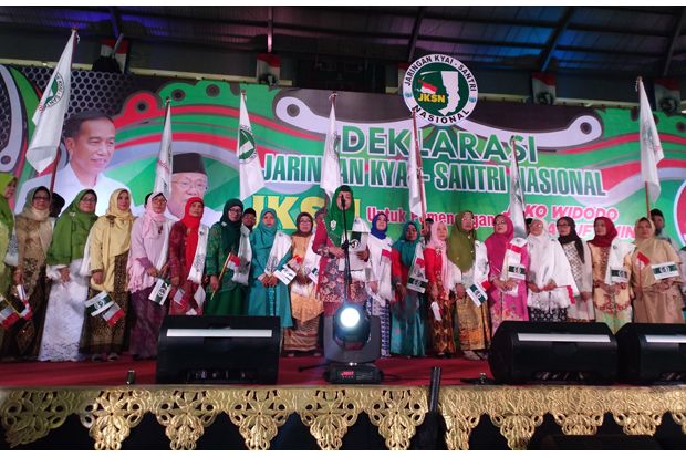 Ribuan Ustazah se-Jabar Deklarasi Dukung Jokowi-Maruf