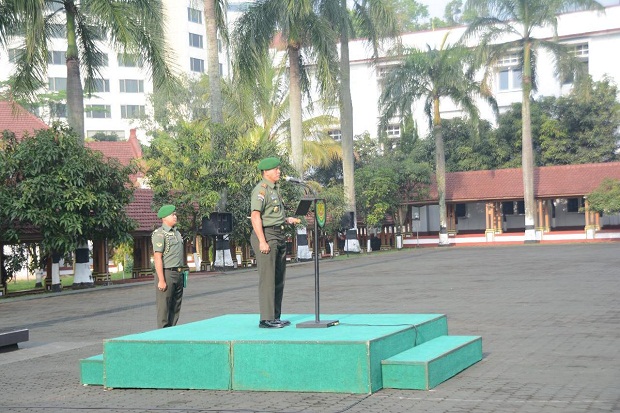Pimpin Upacara Bendera, Pangdam III/Siliwangi Pamit kepada Seluruh Prajurit