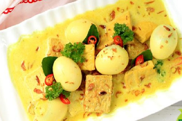 Kari Telur Tahu Enak Juga Lho untuk Makan Siang Nanti
