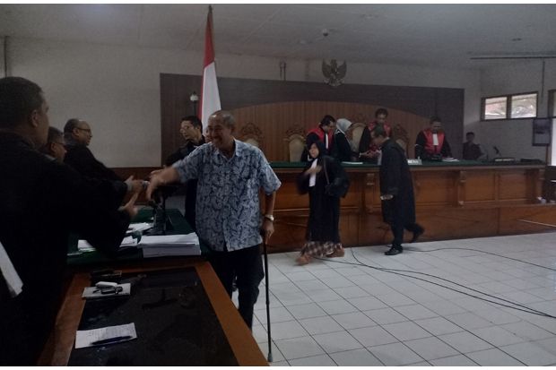 Mantan Bupati Bandung Barat Abubakar Dihukum 5,5 Tahun Penjara