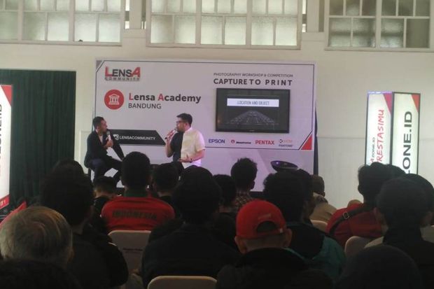 Lensa Academy Bandung, Peserta Ditantang Hasilkan Karya Bernilai Ekonomi