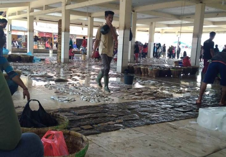 Cuaca Buruk, Harga Ikan Laut di Subang Melonjak