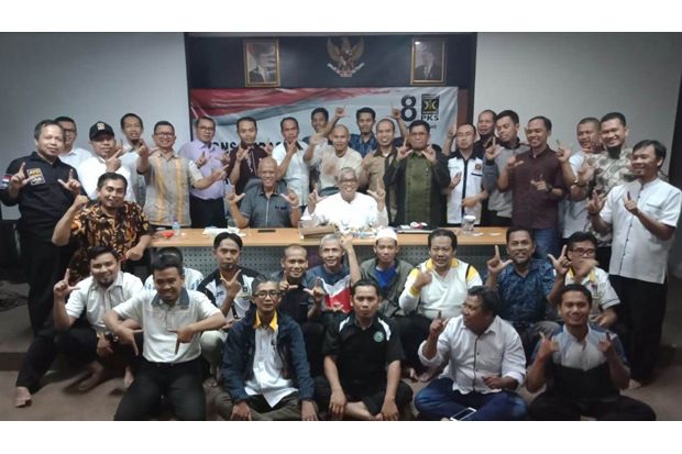PKS Bertekad Perjuangkan Sektor Buruh dan Tani di Jabar