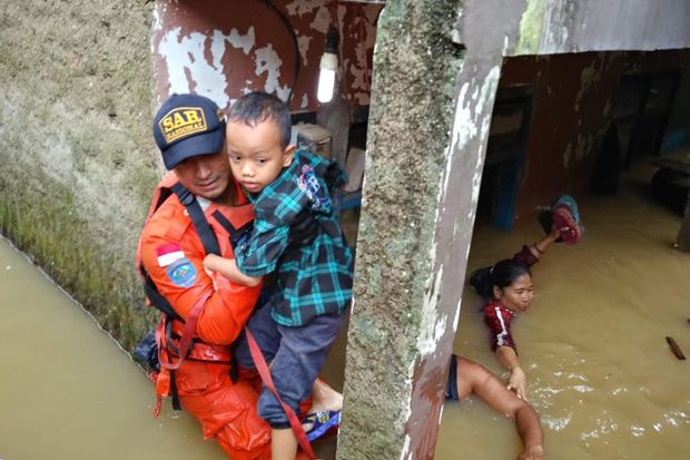 Banjir di Kabupaten Bandung Meluas, Ketinggian Lebih dari 2 Meter