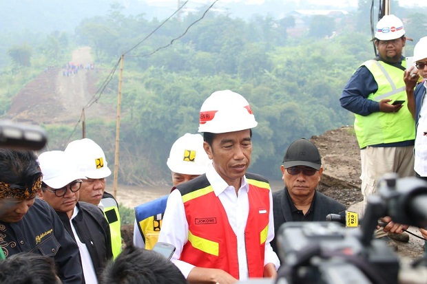 Jokowi Tinjau Water Tunnel Nanjung Penangkal Banjir Citarum